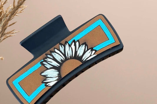 Teal Outline
